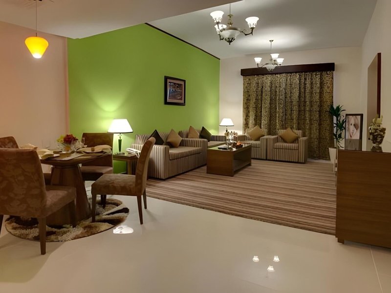 City Tower 17 - Restaurant