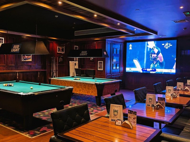 City Tower 23 - Room Example