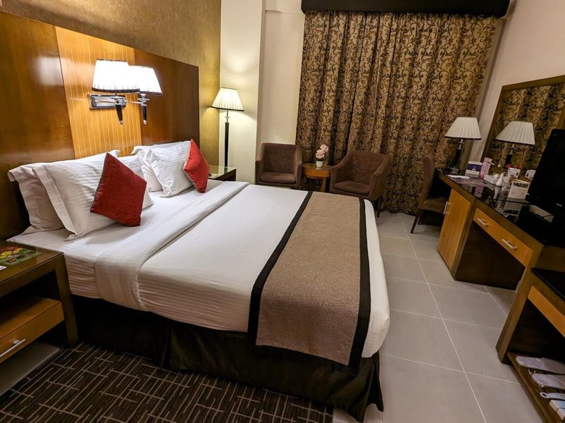 City Tower 24 - Room Example