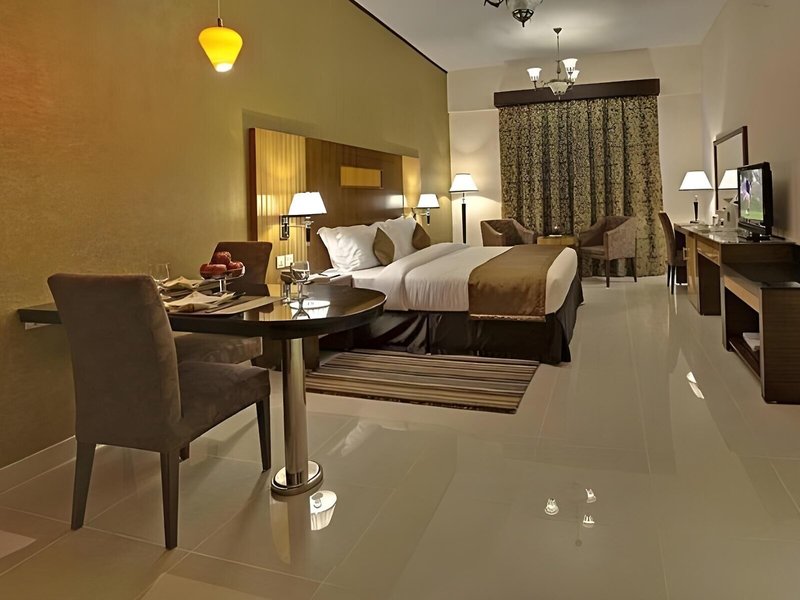 City Tower 28 - Room Example