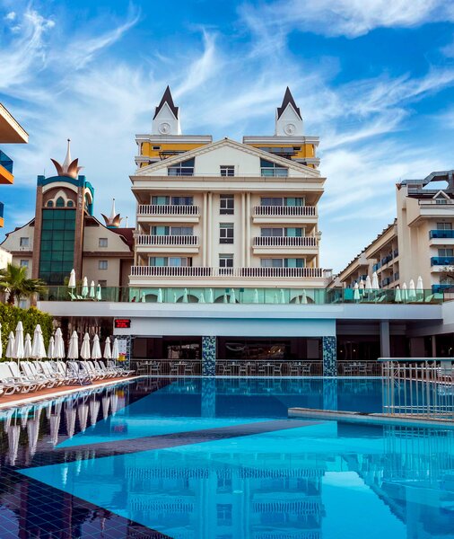 Dream World Resort & Spa 4