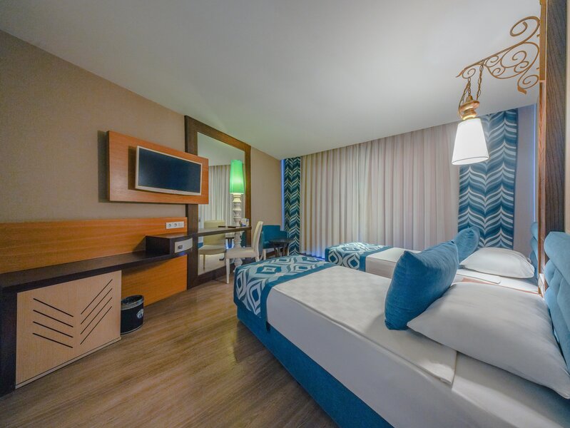 Dream World Resort & Spa 14