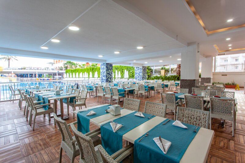 Dream World Resort & Spa 59