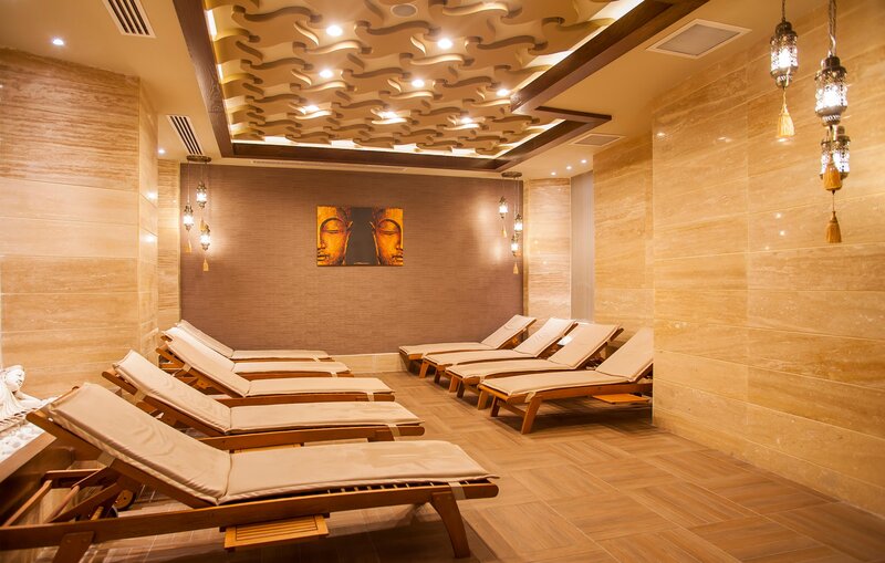 Dream World Resort & Spa 69