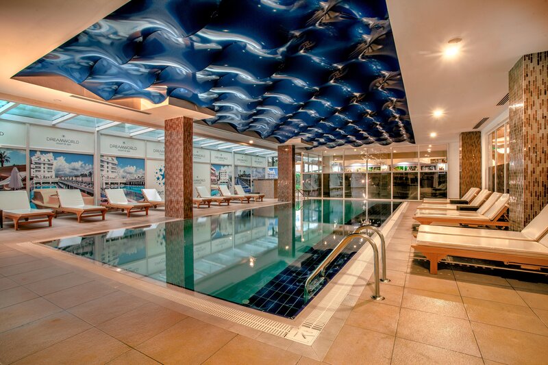 Dream World Resort & Spa 19
