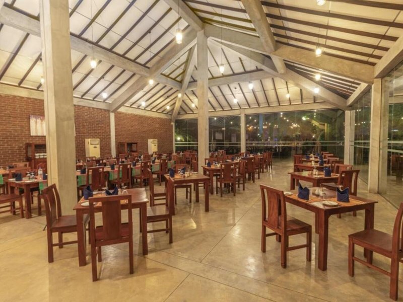 Amethyst Resort Passikudah 25