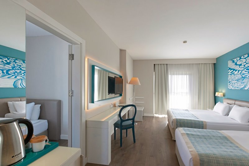 Seashell Resort & Spa 6