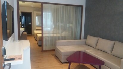 Mirage World Hotel 24