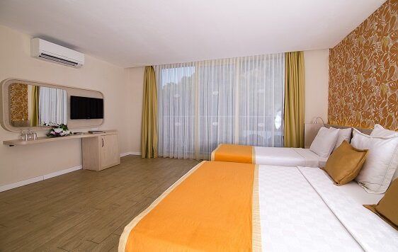 Mirage World Hotel 27