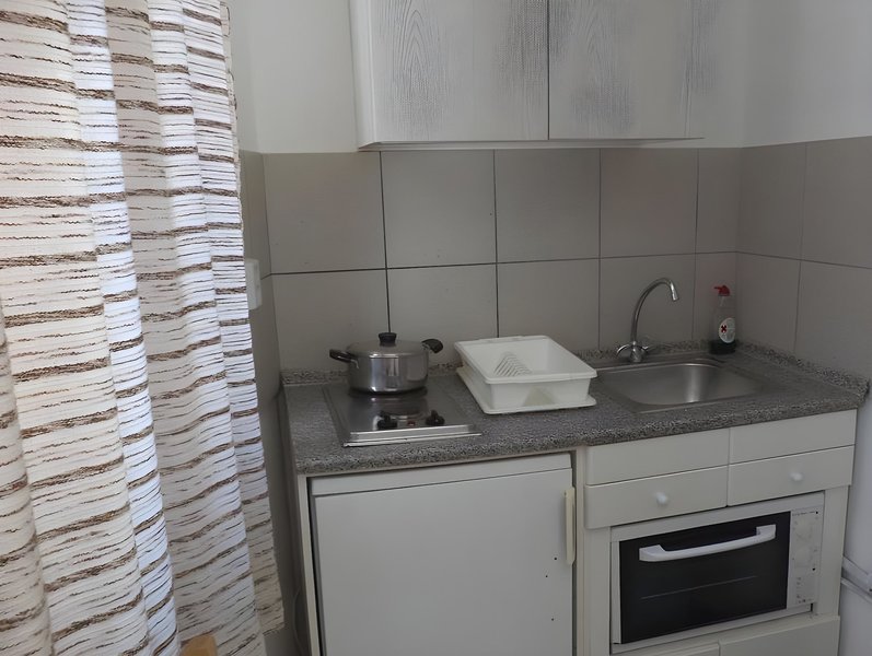 Argo Studios 3 - Bathroom Example
