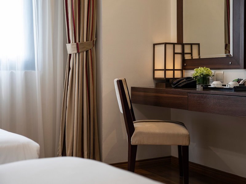 Authentic Hanoi Boutique Hotel 26