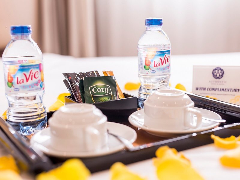 Authentic Hanoi Boutique Hotel 28