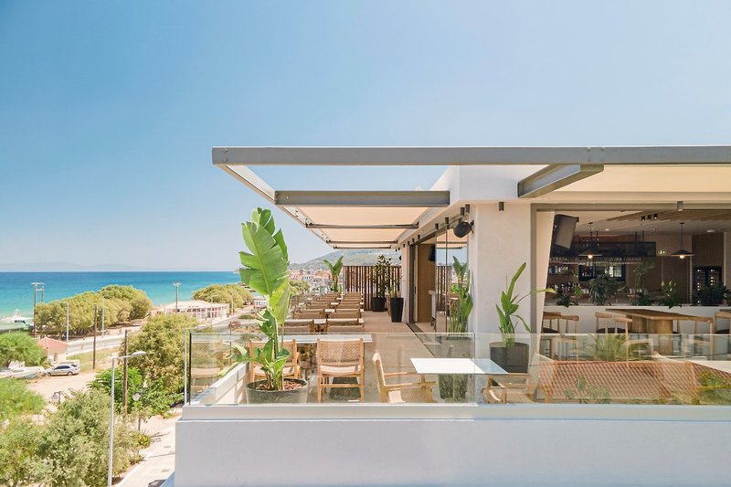 Erato Seaside Hotel 2