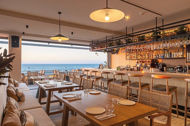 Erato Seaside Hotel 7