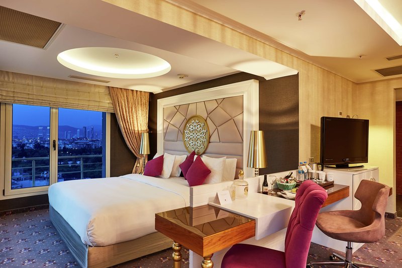 DoubleTree by Hilton Hotel Izmir - Alsancak 12