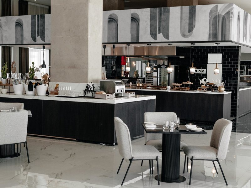 Crown Resorts Horizon 7