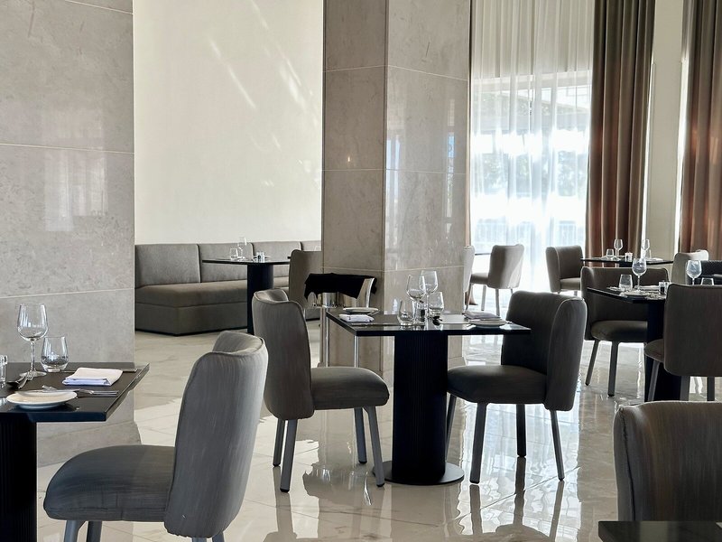 Crown Resorts Horizon 11