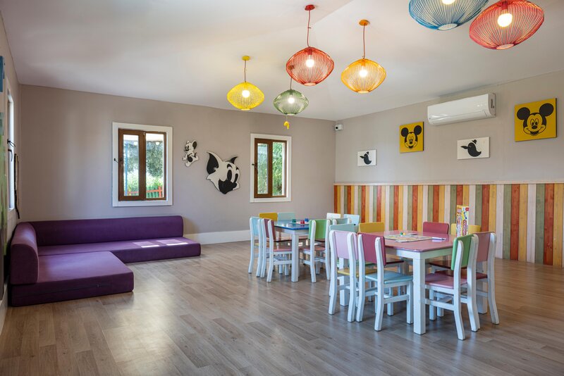 Side Star Resort 27