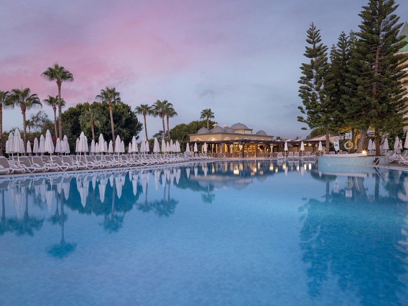 Side Star Resort 16