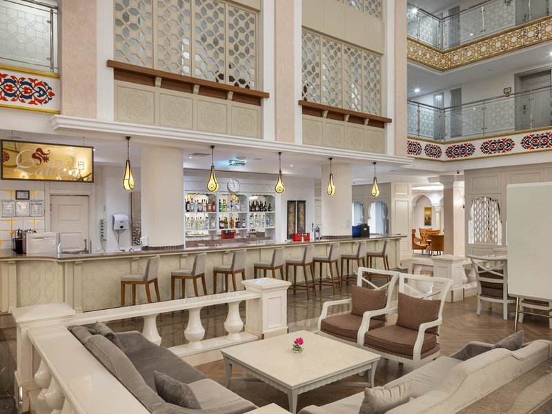 Side Star Resort 43