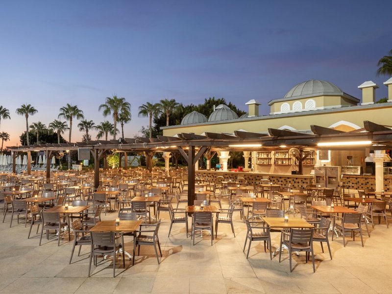Side Star Resort 46