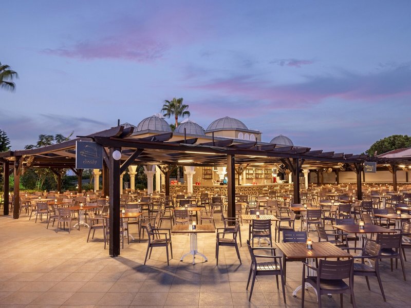 Side Star Resort 48