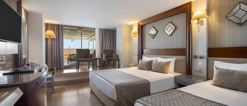Side Star Resort 95