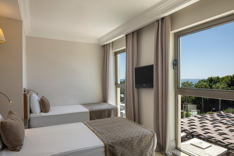 Side Star Resort 106
