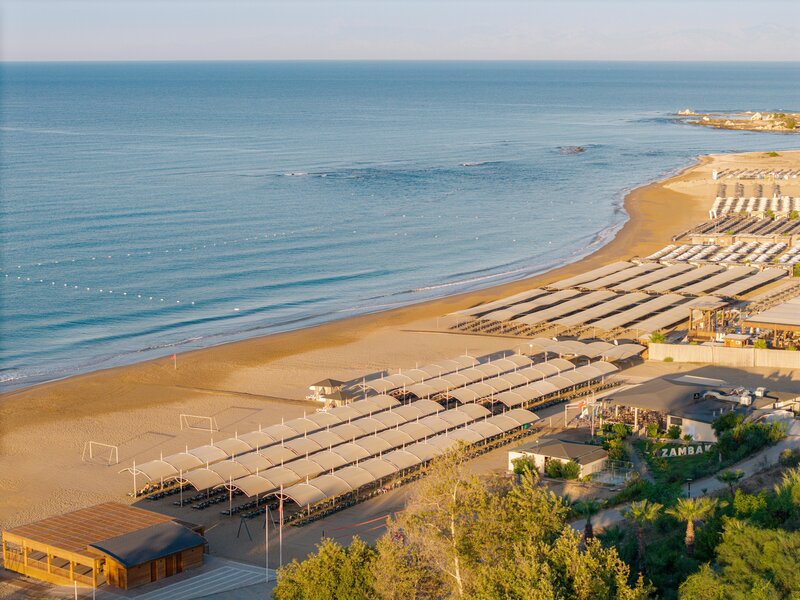 Side Star Resort 68