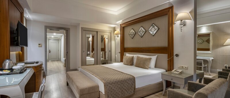 Side Star Resort 89