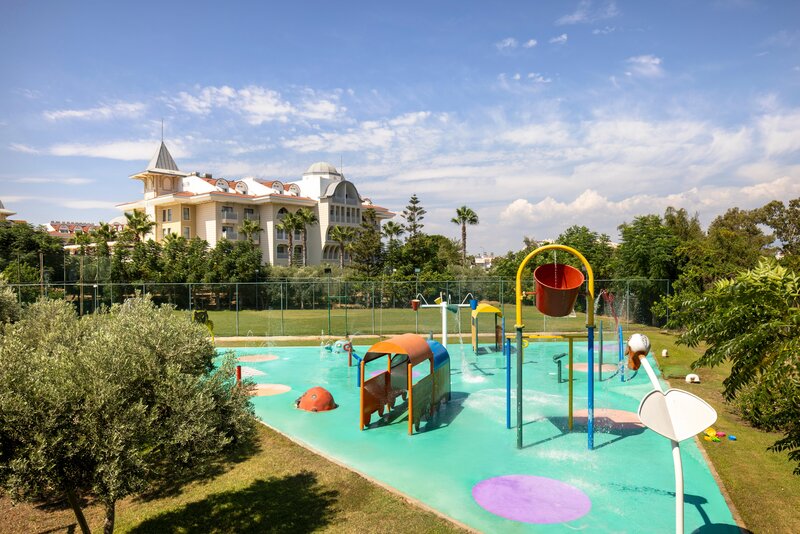 Side Star Resort 126
