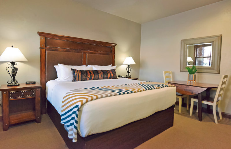 Cable Mountain Lodge 17 - Room Example