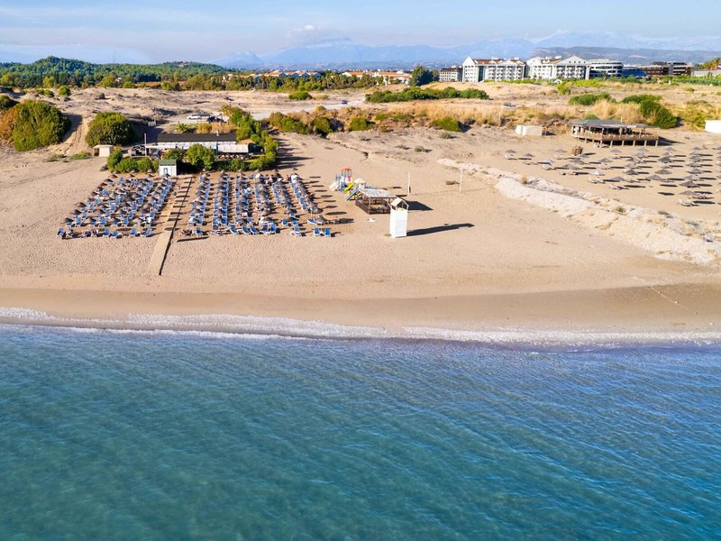 Ramada Resort Side 8