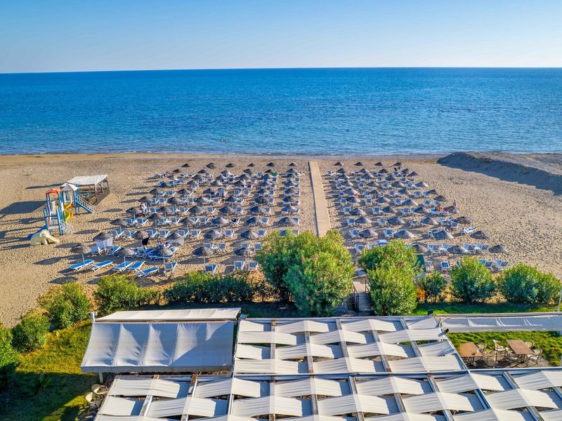 Ramada Resort Side 10