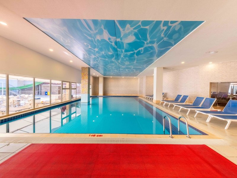 Ramada Resort Side 16