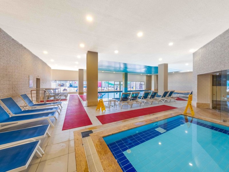 Ramada Resort Side 17