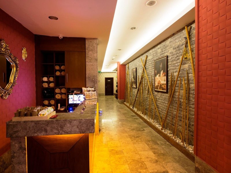 Ramada Resort Side 32
