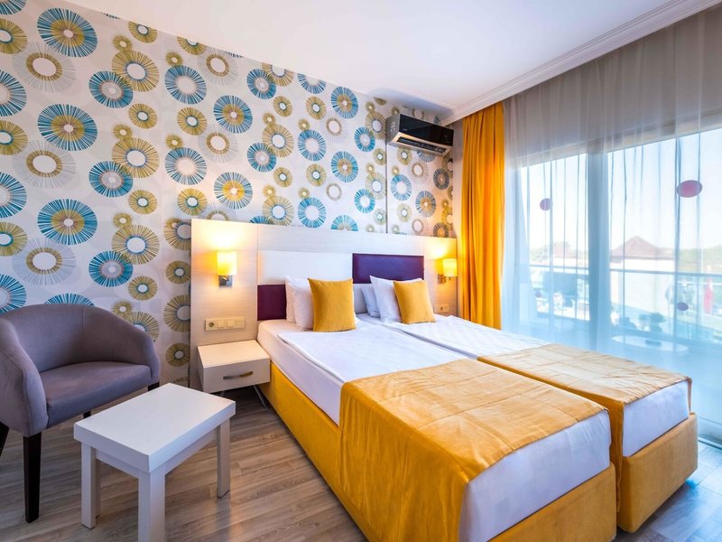 Ramada Resort Side 37