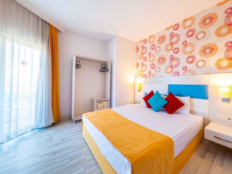 Ramada Resort Side 41