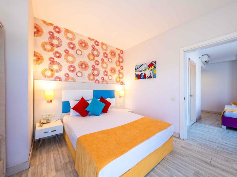 Ramada Resort Side 44