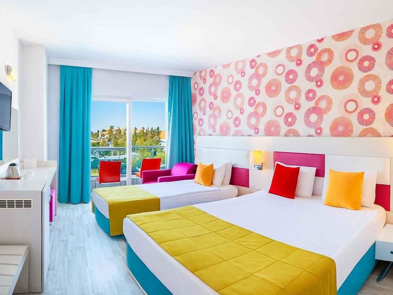 Ramada Resort Side 47