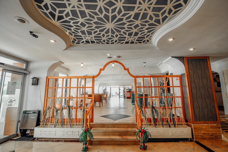 Ramira Beach Hotel 6