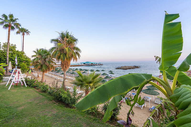 Ramira Beach Hotel 10