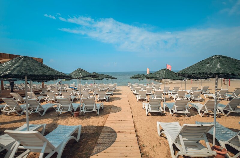 Ramira Beach Hotel 2