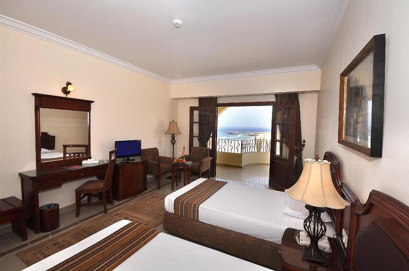 Coral Hills Resort & SPA 7