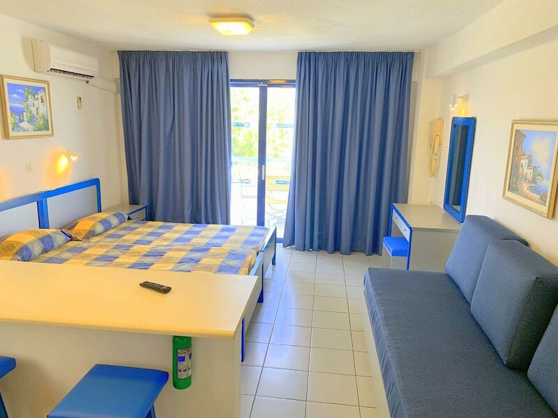 Kassavetis Center - Hotel Studios & Apartments 9