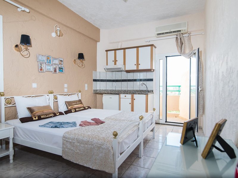 Oasis Studio Apartments 39