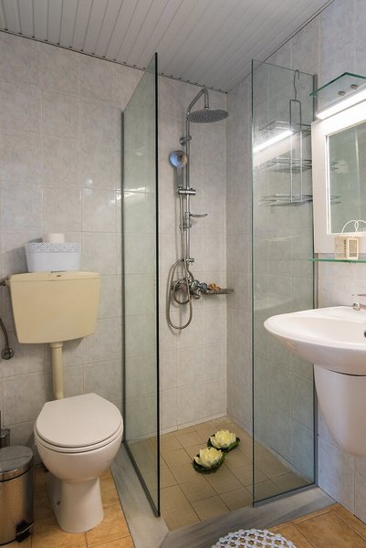 Oasis Studio Apartments 42