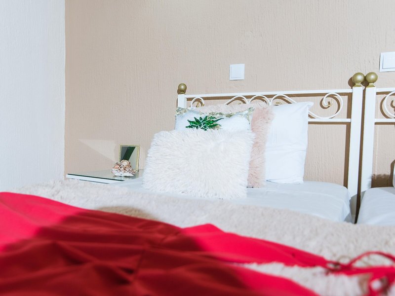 Oasis Studio Apartments 46