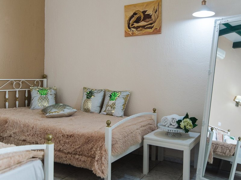 Oasis Studio Apartments 48